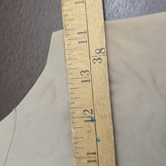 SPANX Cream Shapewear Top XXL - Picture 4 of 5